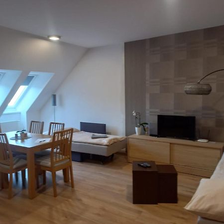 Apartmán T5 Vrchlabí Apartman Kültér fotó
