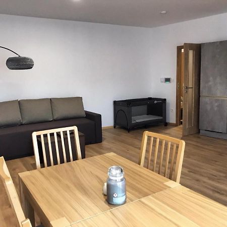Apartmán T5 Vrchlabí Apartman Kültér fotó